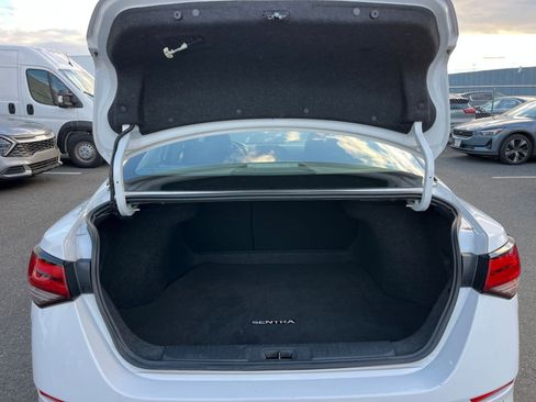 Used 2025 Nissan Sentra S image 29