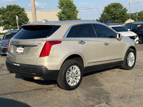 Used 2017 Cadillac XT5 FWD image 7