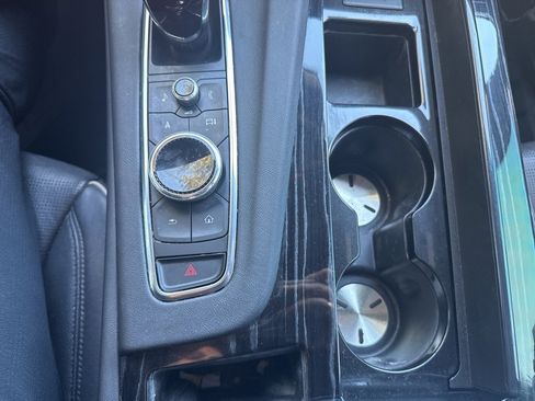 Used 2022 Cadillac Escalade Sport image 28