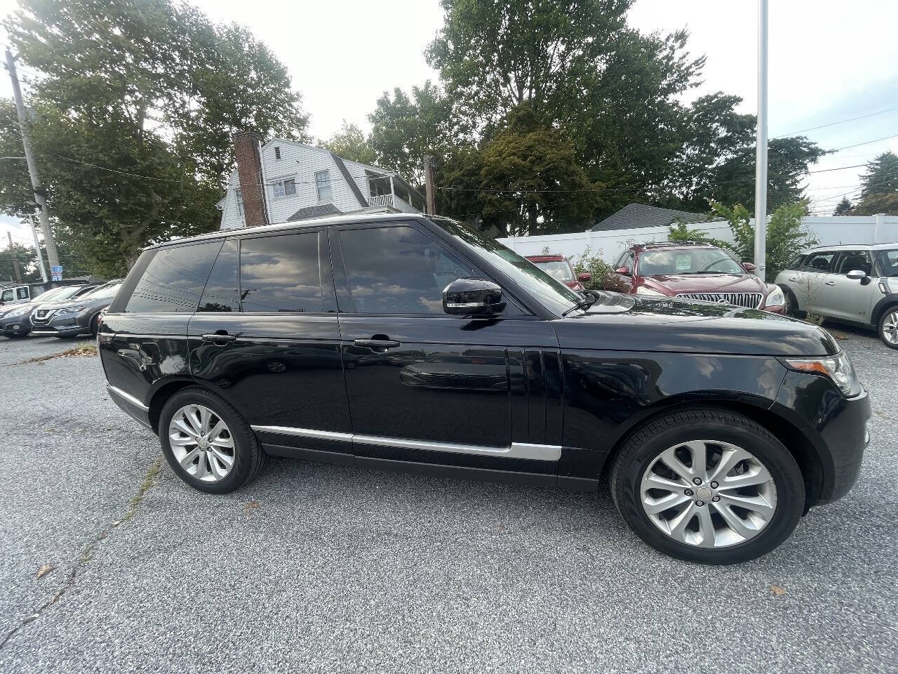 Used 2014 Land Rover Range Rover HSE AWD/4WD image 5