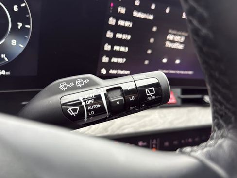 Used 2024 Kia Sportage X-Pro image 37