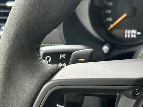 Used 2025 Porsche 718 Cayman GT4 RS image 33