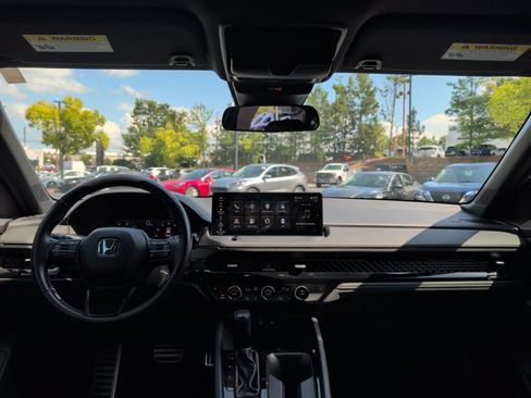Used 2023 Honda Accord Sport image 22