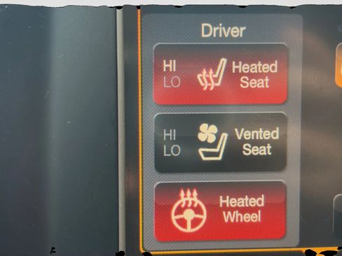 Used 2015 Jeep Grand Cherokee Overland image 22