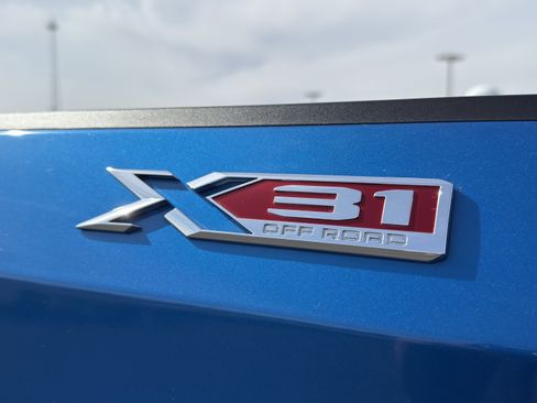 Used 2022 GMC Sierra 1500 Elevation image 11