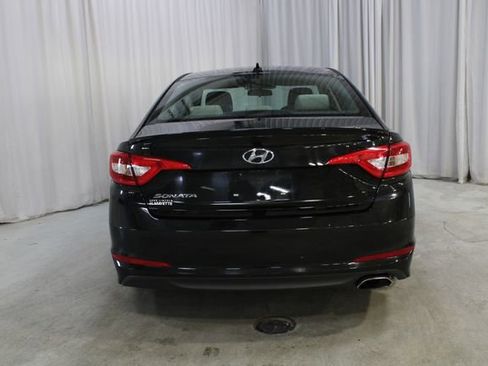 Used 2017 Hyundai Sonata SE image 22