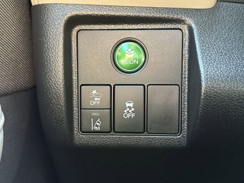 Used 2019 Honda HR-V EX image 21