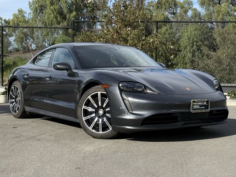 Certified 2023 Porsche Taycan image 8