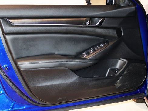 Used 2022 Honda Accord Sport image 24