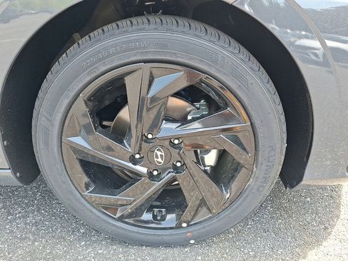 New 2026 Hyundai Elantra Sport FWD image 5