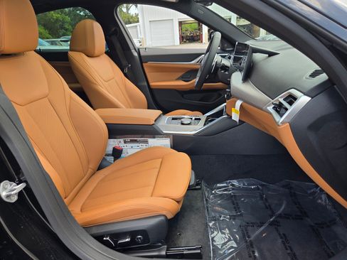 Used 2026 BMW 430i w/ M Sport Package RWD image 17
