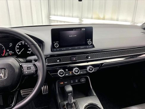 Certified 2025 Honda Civic Sport image 6