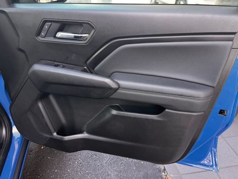 Used 2025 GMC Canyon Elevation w/ Convenience Package RWD image 30