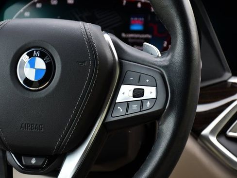 Used 2021 BMW X5 xDrive40i w/ Premium Package image 22