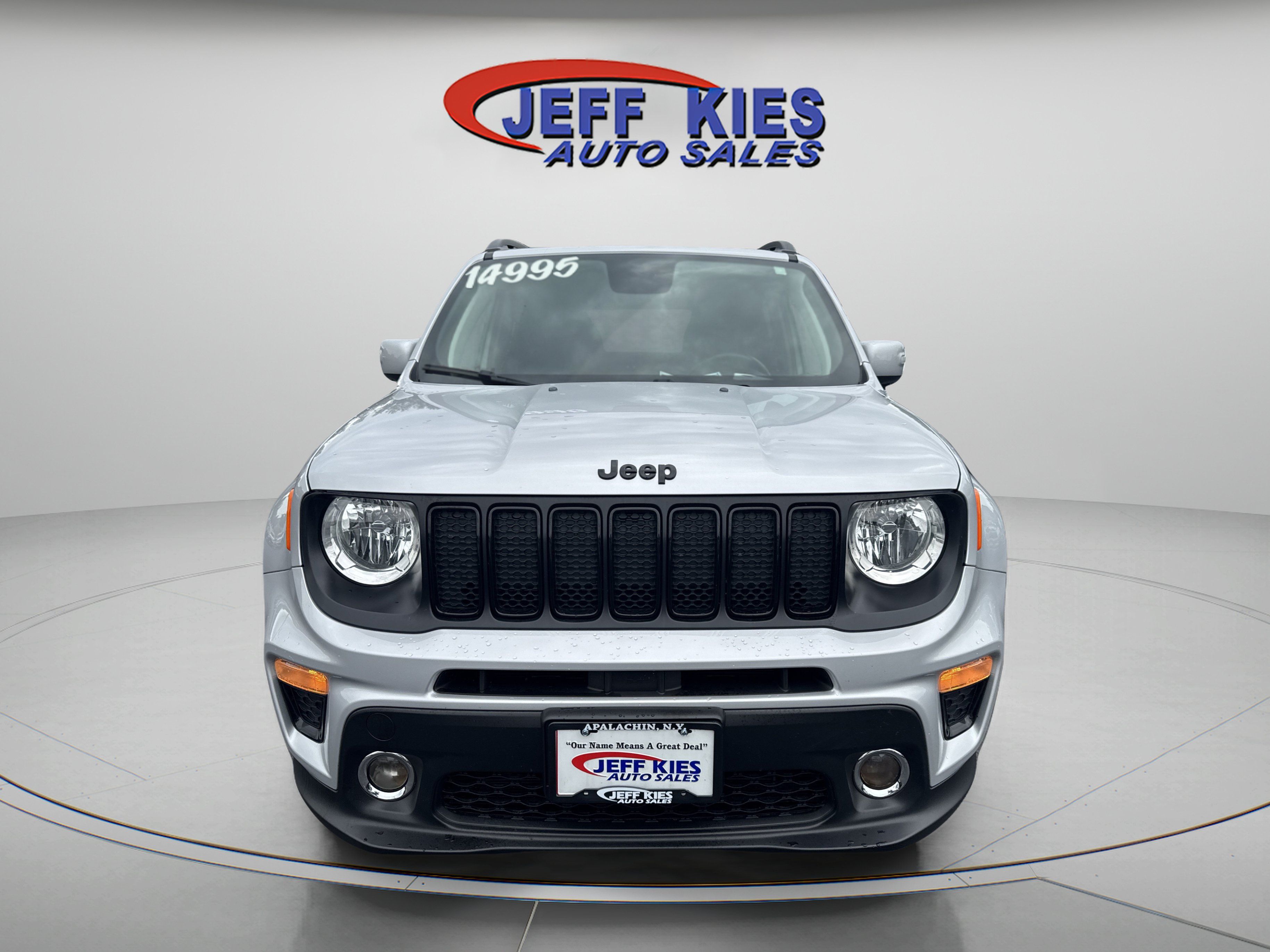 Used 2020 Jeep Renegade Altitude AWD/4WD image 2