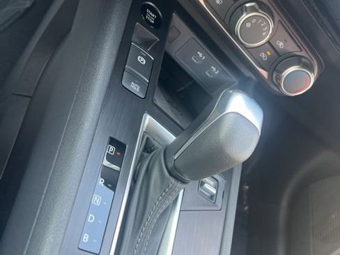 New 2025 Nissan Kicks SV image 15