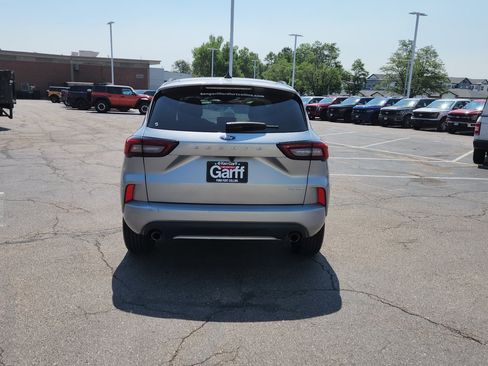 Certified 2024 Ford Escape ST-Line AWD/4WD image 8