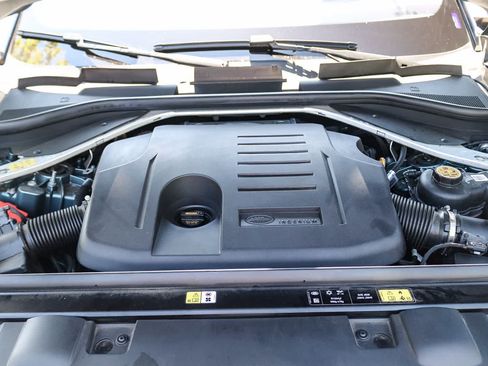 Used 2023 Land Rover Range Rover Sport SE AWD/4WD image 30