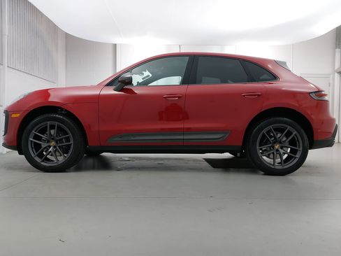 New 2026 Porsche Macan Turbo image 2
