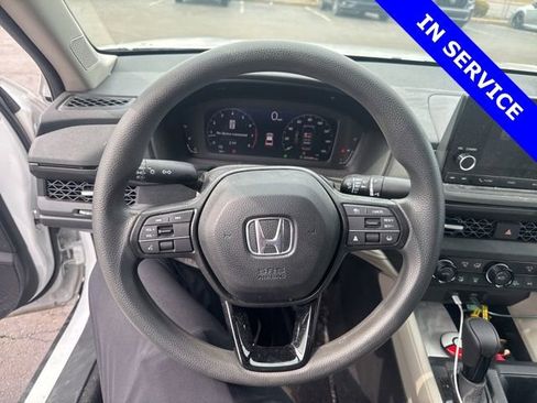 Used 2023 Honda Accord EX image 6