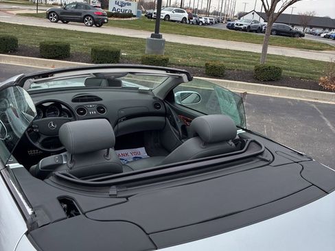 Used 2006 Mercedes-Benz SL 500 image 6