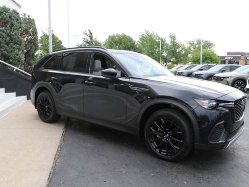 Certified 2025 MAZDA CX-70 3.3 Turbo w/ Premium Package AWD/4WD image 6