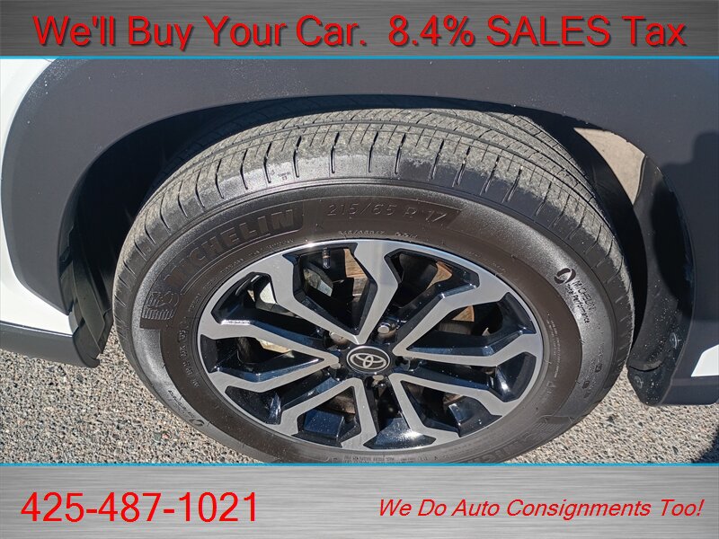 Used 2024 Toyota Corolla Cross AWD Hybrid image 35