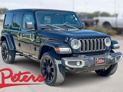 Used 2025 Jeep Wrangler Unlimited Sahara w/ Safety Group