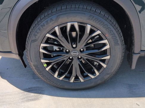 New 2026 Nissan Rogue SV FWD image 9
