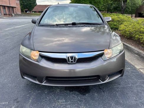 Used 2010 Honda Civic LX image 3