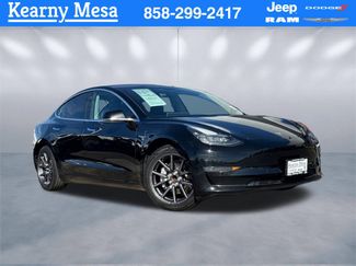 Used 2019 Tesla Model 3 Standard Range Plus video 1