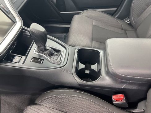 Used 2021 Subaru Outback 2.5i image 15