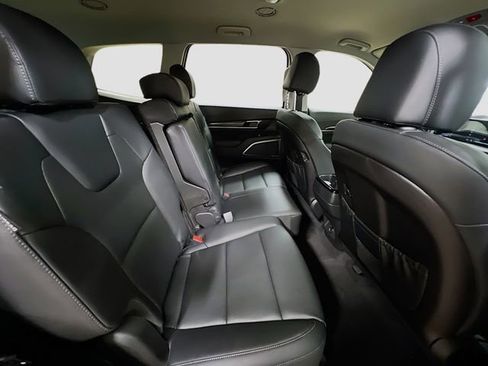 New 2025 Kia Telluride LX image 29