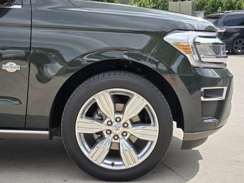 Used 2023 Ford Expedition King Ranch RWD image 13