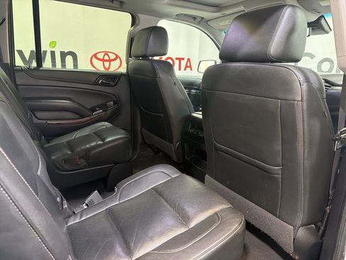 Used 2020 GMC Yukon XL SLT AWD/4WD image 12