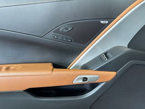 Used 2019 Chevrolet Corvette Z06 w/ Z07 Performance Package image 29