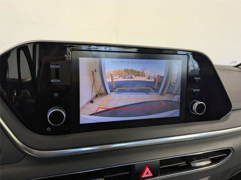 Used 2022 Hyundai Sonata SEL w/ Convenience Package image 18