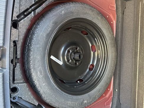 Used 2018 Volkswagen Tiguan SEL image 51