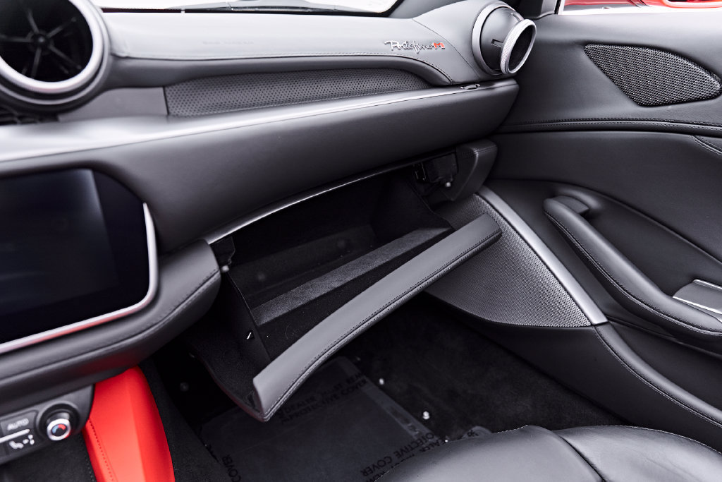 Used 2022 Ferrari Portofino M RWD image 91