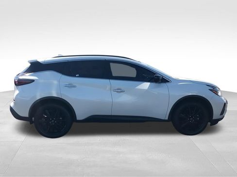 Used 2023 Nissan Murano SV w/ SV Midnight Edition Package FWD image 9