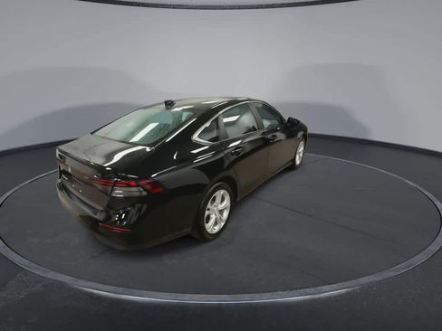 Used 2023 Honda Accord LX image 8