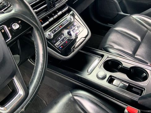 Used 2020 Lincoln Corsair FWD image 16