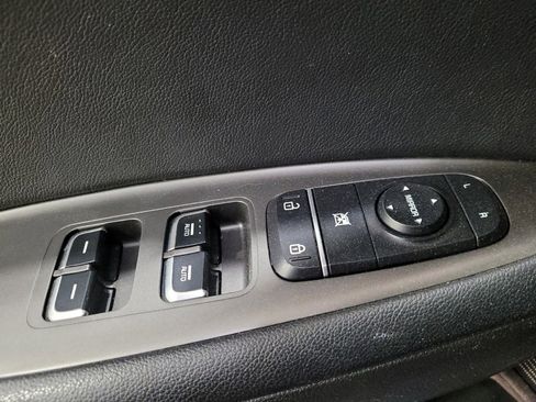 Used 2019 Kia Optima S w/ S Panoramic Sunroof Package FWD image 27