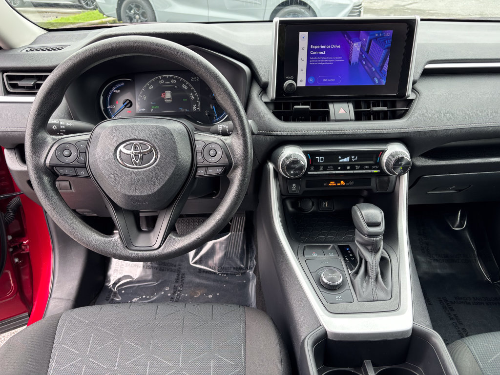 Certified 2025 Toyota RAV4 XLE AWD/4WD image 22