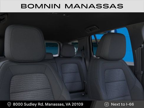 New 2026 Chevrolet Equinox LT w/ Safety and Technology Package AWD/4WD image 24