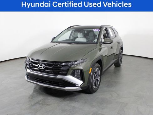 Used 2026 Hyundai Tucson SEL FWD image 2