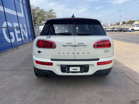 Used 2016 MINI Cooper Clubman image 6