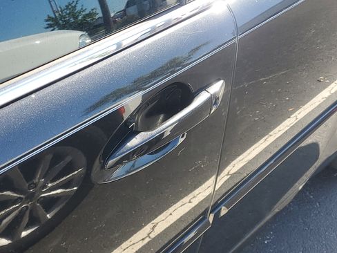 Used 2016 Lexus ES 350 w/ Premium Package w/Wood Trim image 10