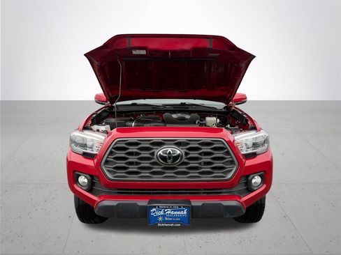 Used 2022 Toyota Tacoma TRD Off-Road image 4