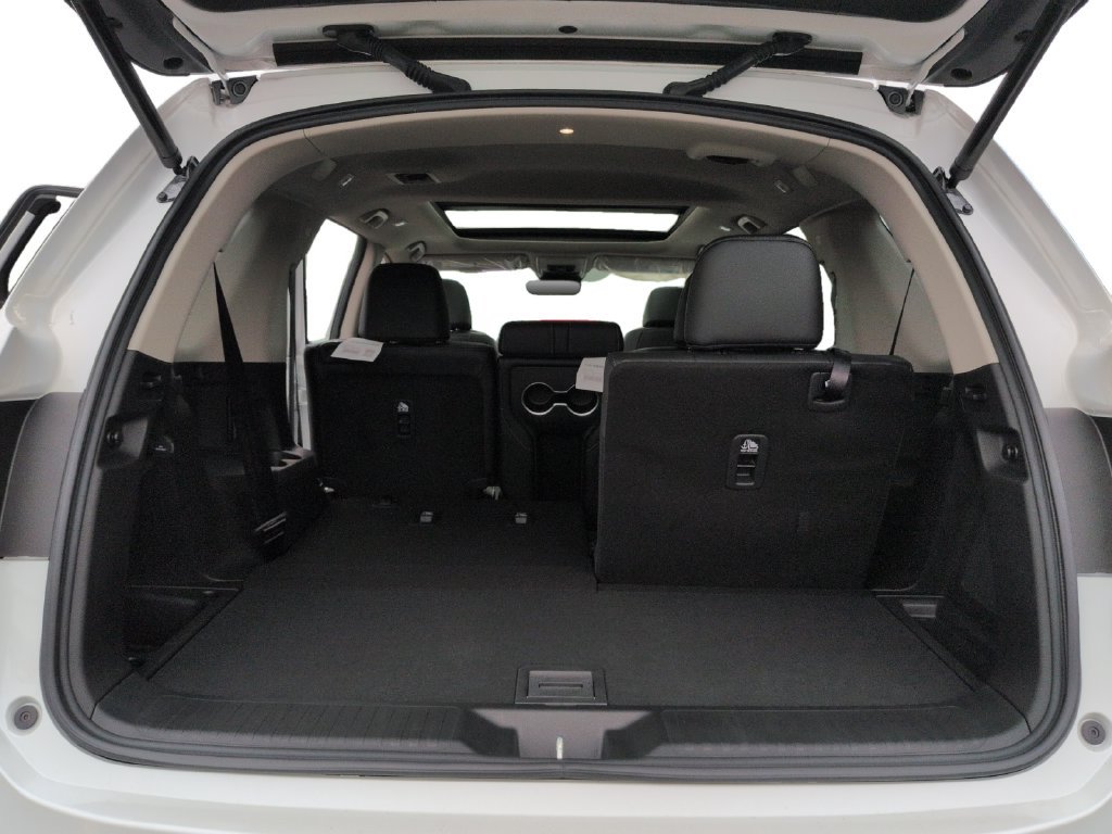 New 2026 Honda Pilot Touring image 28